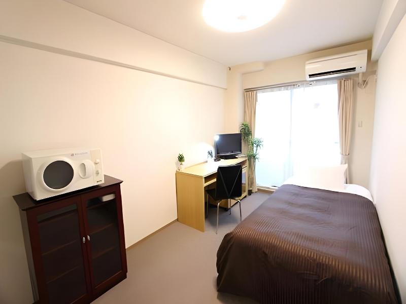 Hotel Livemax Fuchu image