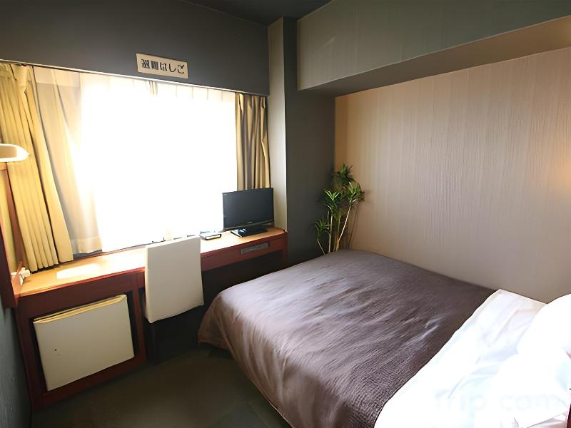 Hotel Livemax Yokohama Tsurumi image