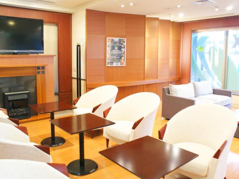 Hotel Livemax Sapporo image
