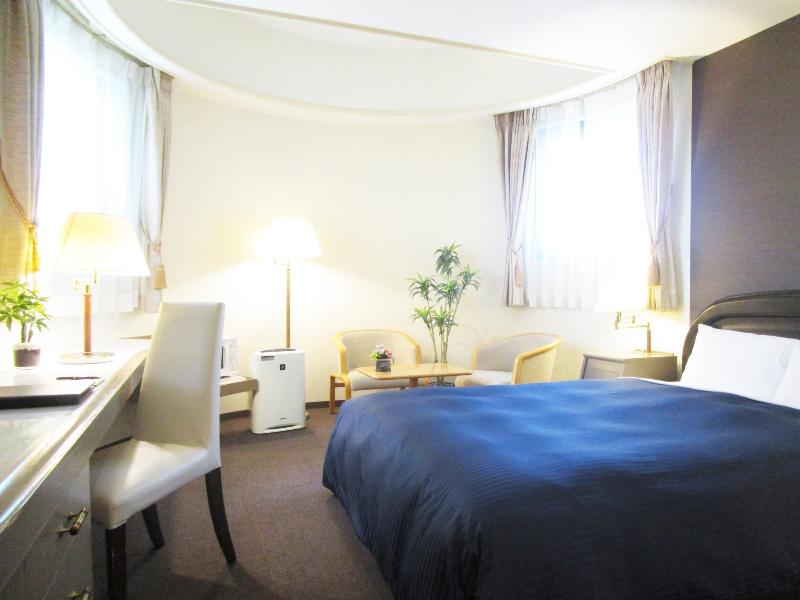 Hotel Livemax Sapporo image