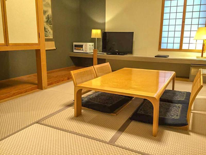 Hotel Livemax Sapporo image
