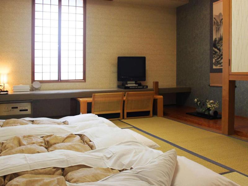 Hotel Livemax Sapporo image