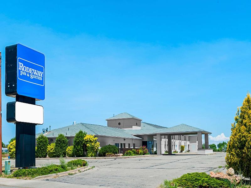 Rodeway Inn & Suites Blanding image