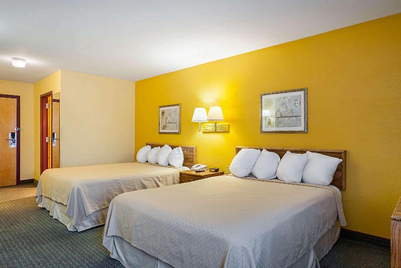 Rodeway Inn & Suites Blanding image