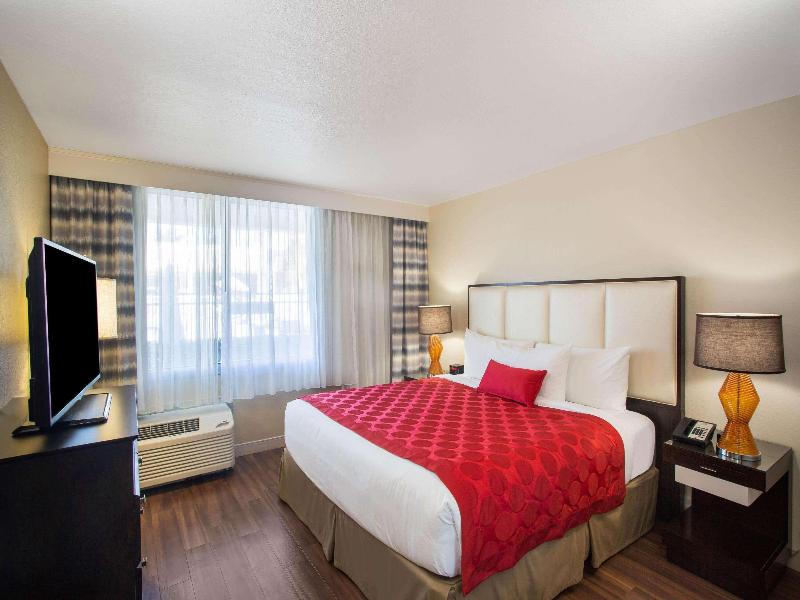 Ramada by Wyndham Venice Hotel Venezia image
