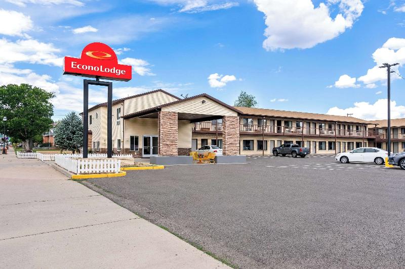 Econo Lodge Panguitch Near Bryce Canyon image