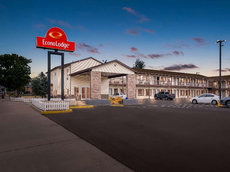 Econo Lodge Panguitch Near Bryce Canyon image