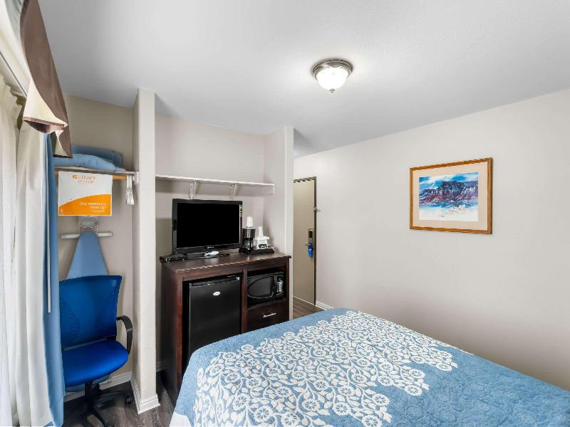 Econo Lodge Panguitch Near Bryce Canyon image