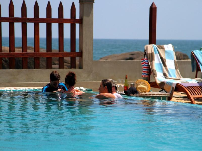 Thaproban Pavilion Resort and Spa image