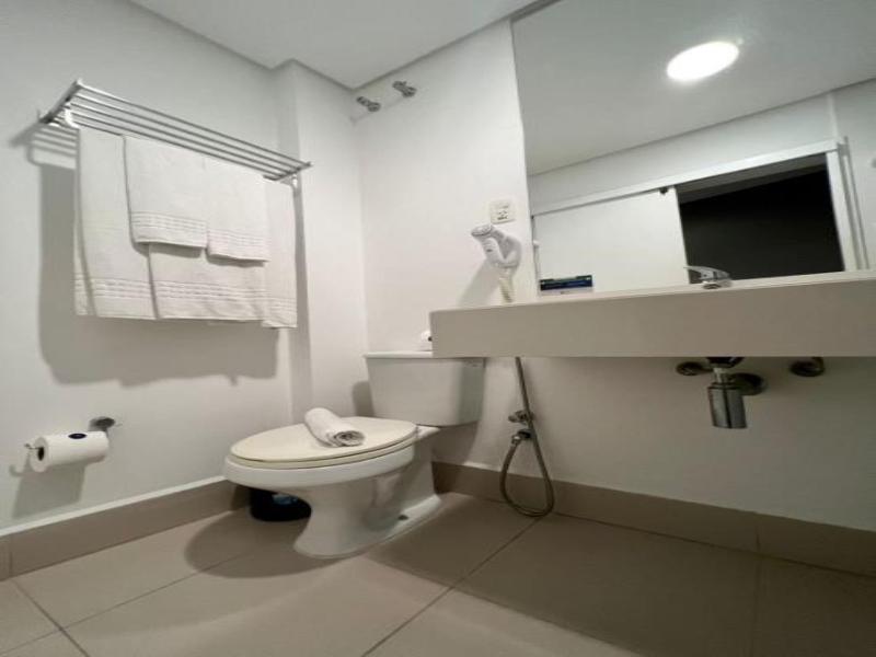 Marambaia Hotel e Convencoes image