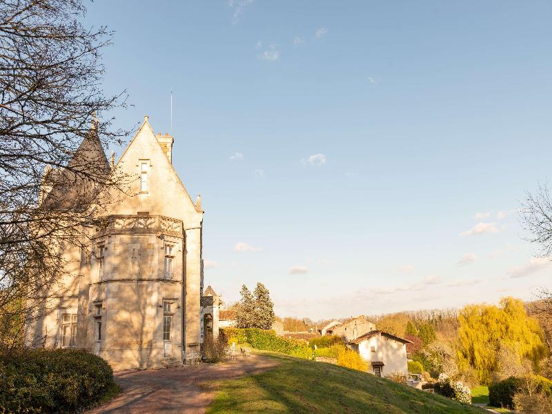Hotel The Originals Château de Perigny image