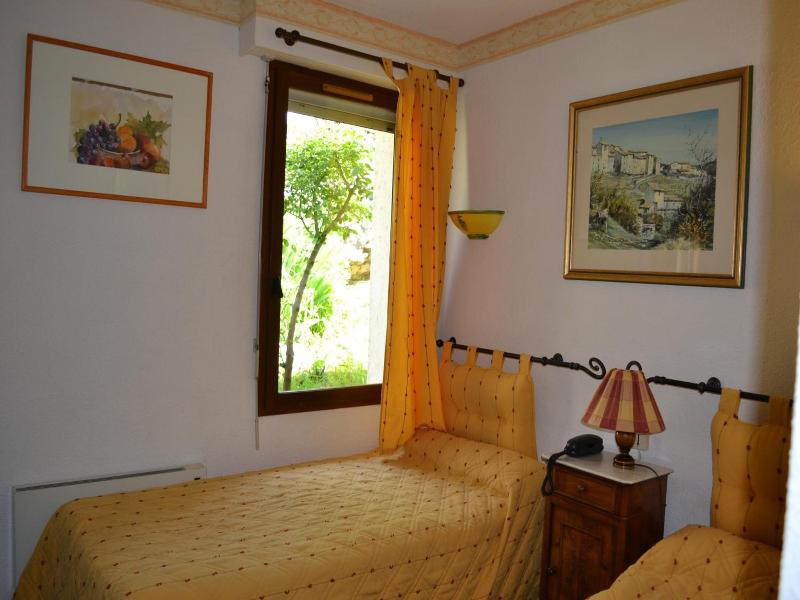 Le Vieil Amandier image
