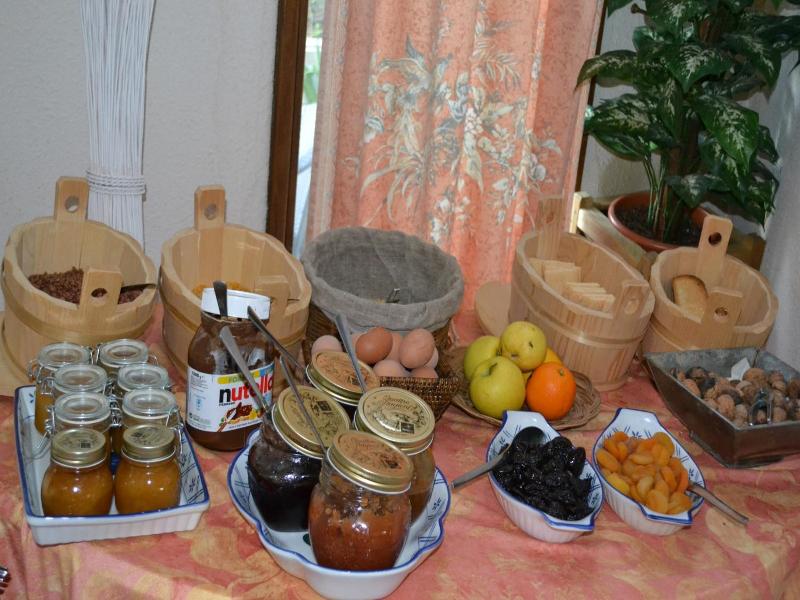 Le Vieil Amandier image