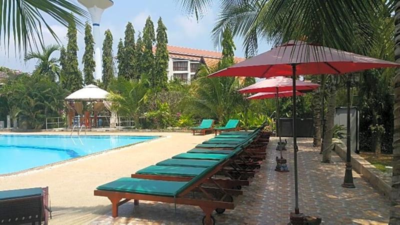 Tropical Beach Resort Rayong image