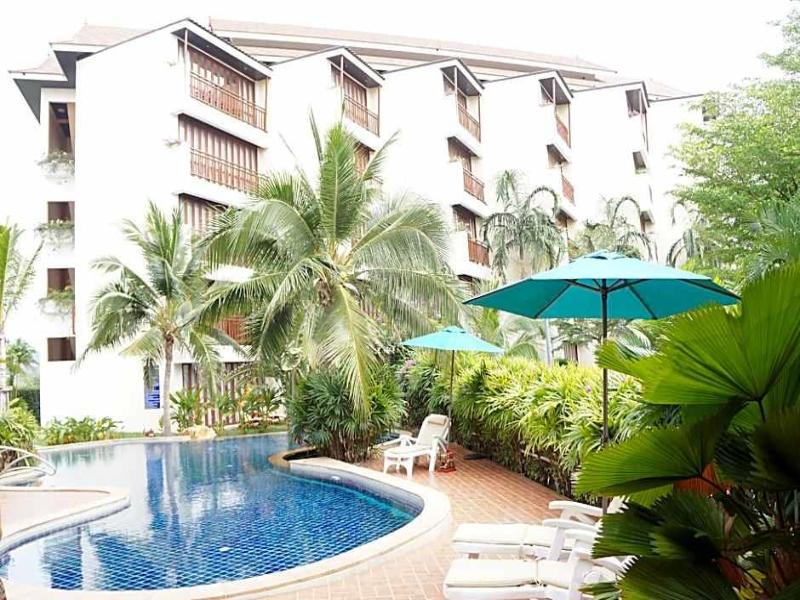 Tropical Beach Resort Rayong image