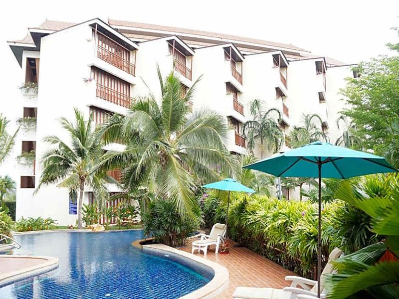 Tropical Beach Resort Rayong image