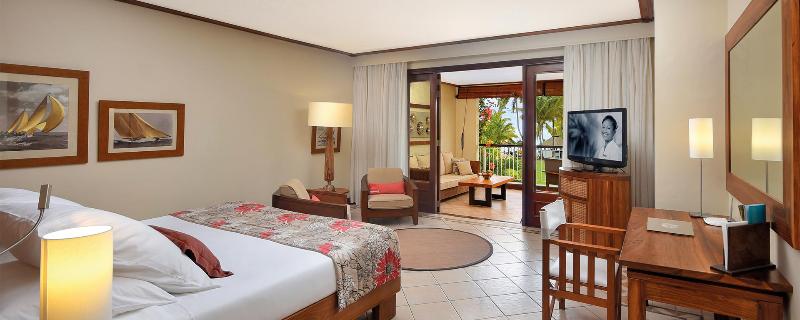 Paradis Beachcomber Golf Resort & Spa image