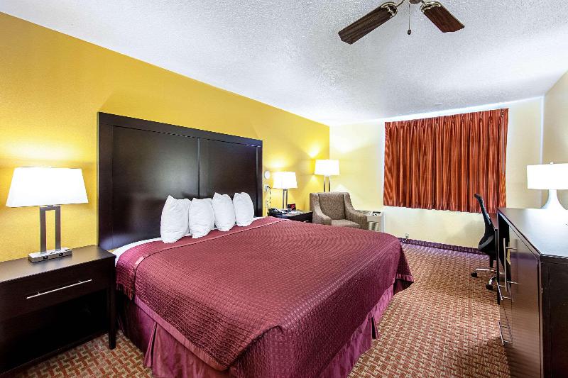 Rodeway Inn Monticello image
