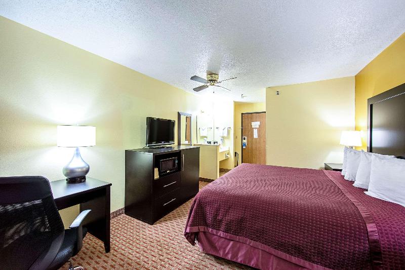 Rodeway Inn Monticello image