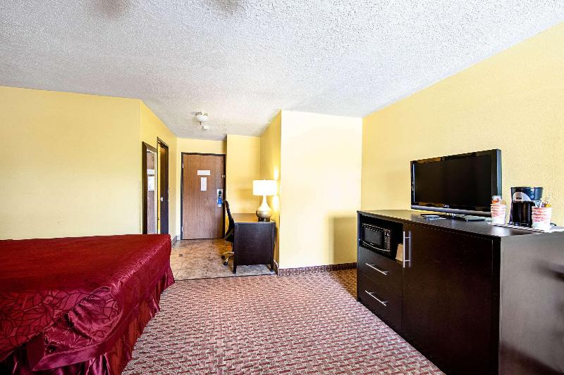 Rodeway Inn Monticello image