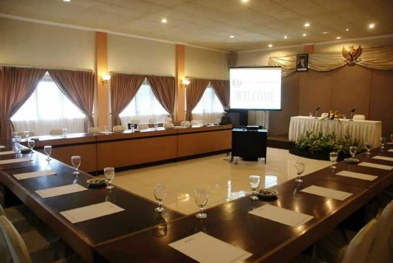 Puri Indah Inn Yogyakarta image