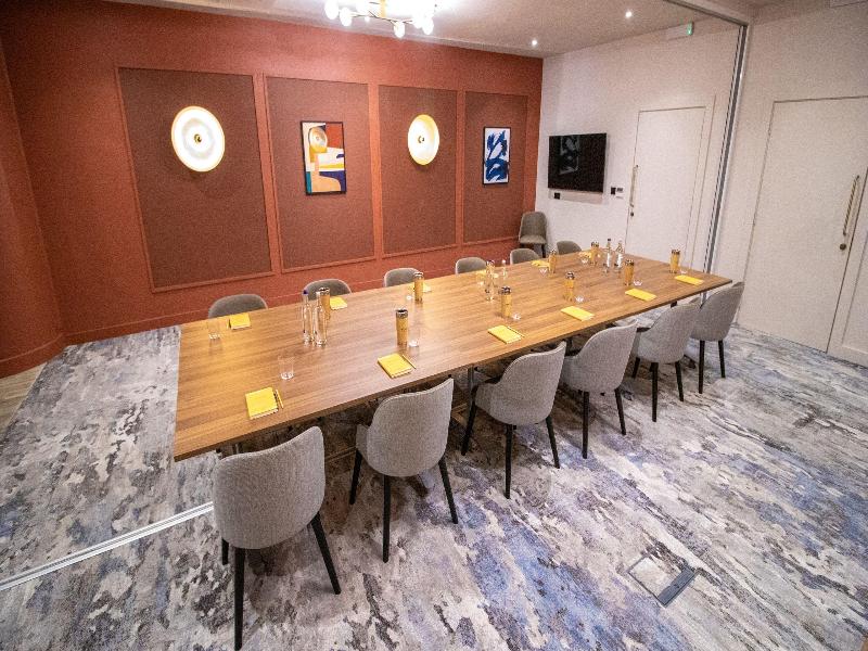voco Corby Kettering, by IHG image
