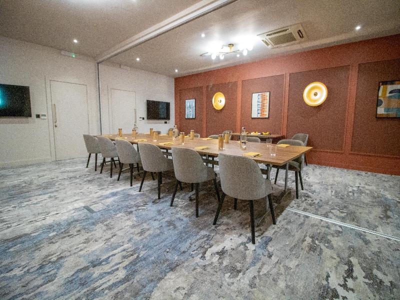 voco Corby Kettering, by IHG image