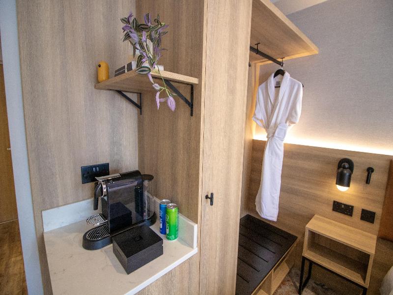 voco Corby Kettering, by IHG image