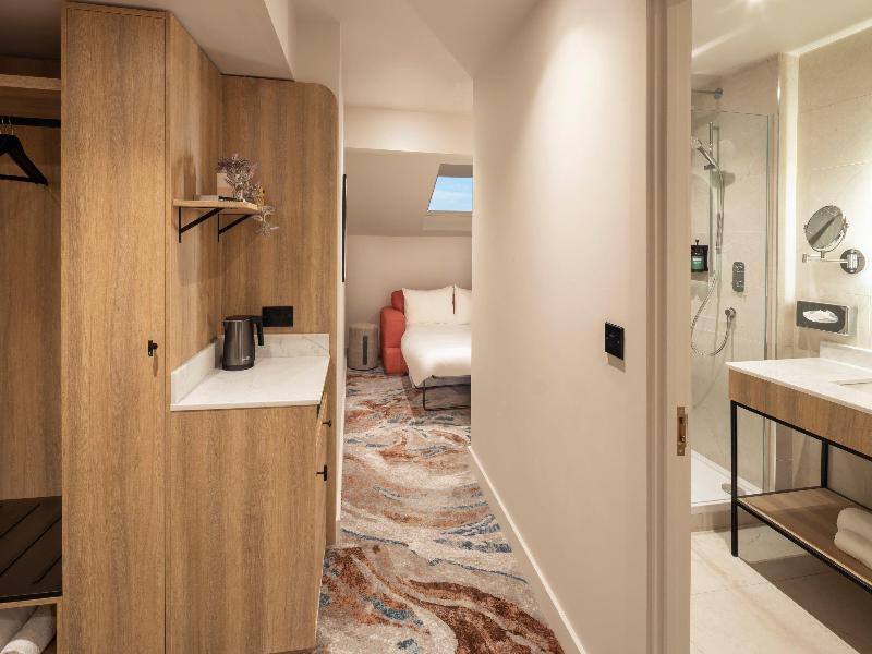 voco Corby Kettering, by IHG image