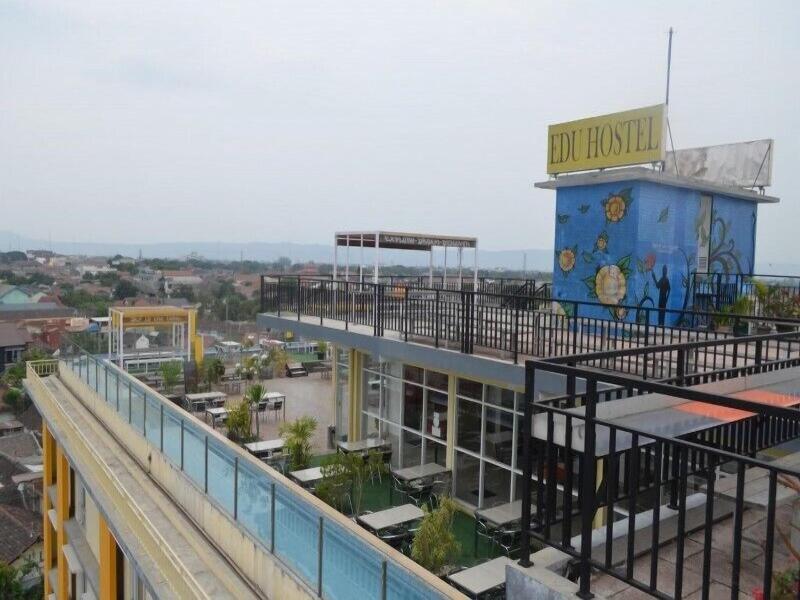 Edu Hostel Jogja image