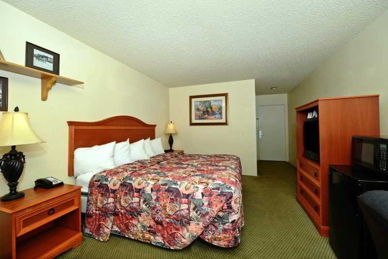 Rodeway Inn Suites Las Cruces