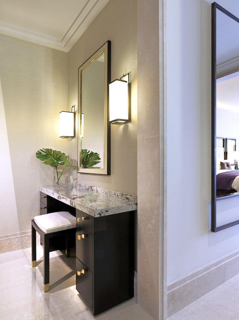 The Langham Chicago image