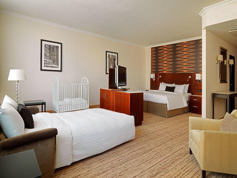 Marriott Hotel Cologne image