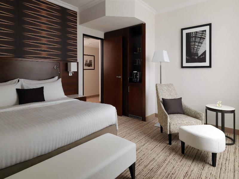 Marriott Hotel Cologne image
