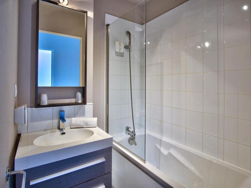 Adonis Hotel Bayonne image