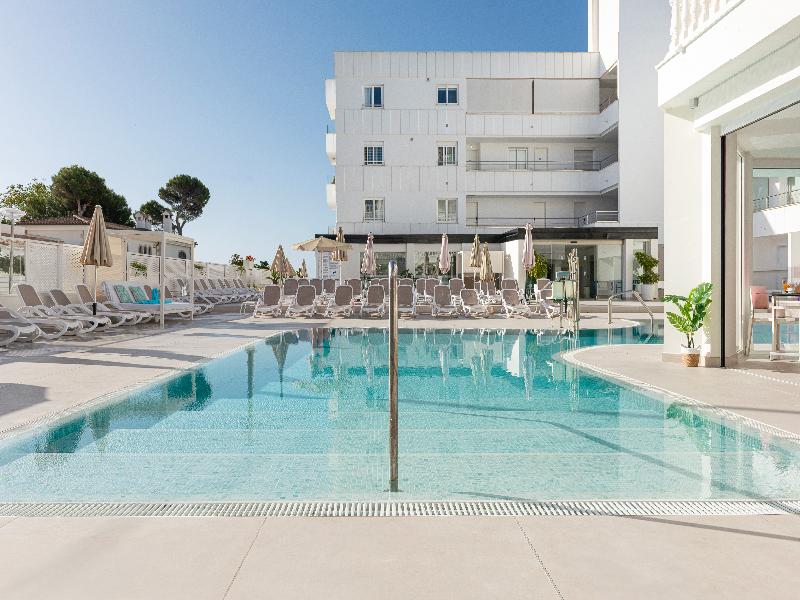 Welikehotel Triton Beach image