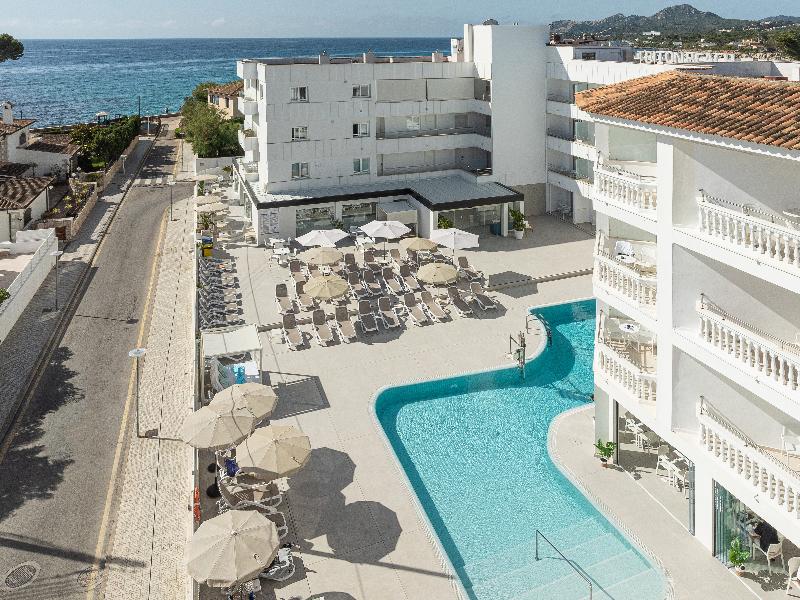 Welikehotel Triton Beach image