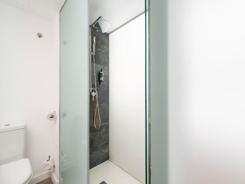 Welikehotel Triton Beach image