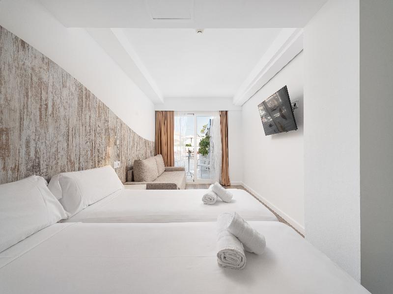 Welikehotel Triton Beach image
