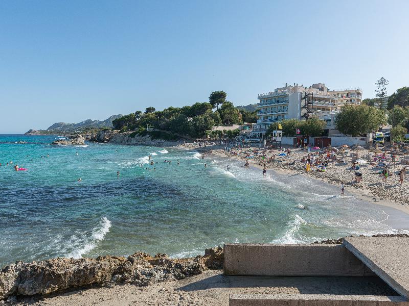 Welikehotel Triton Beach image