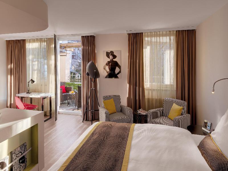 Hotel Indigo Dusseldorf-Victoriaplatz image