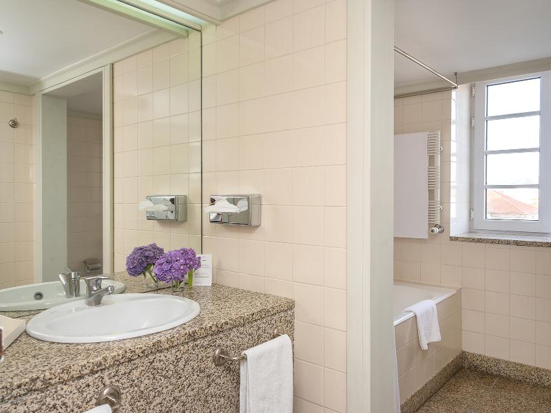 Forrester Essence Douro Hotel image