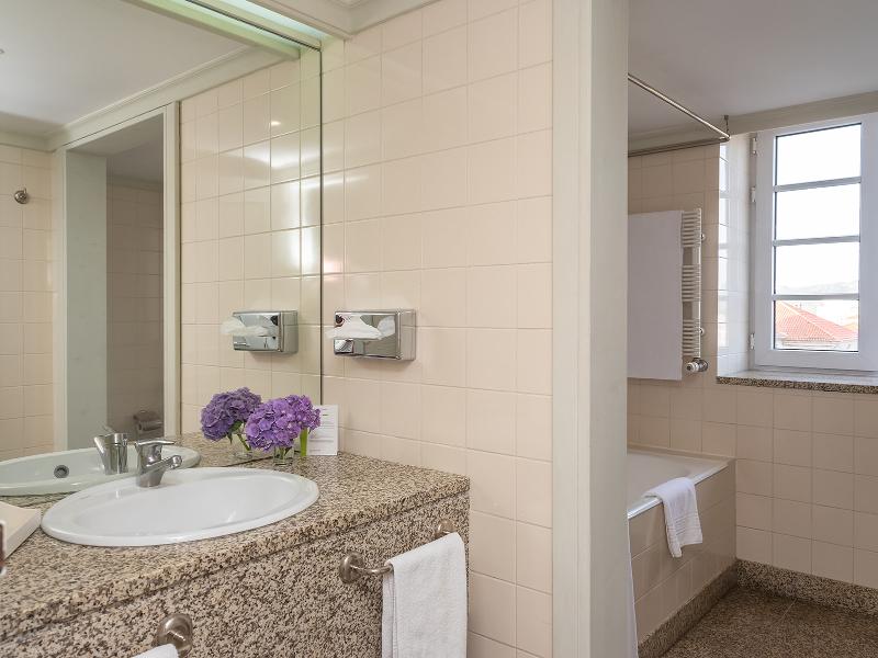 Forrester Essence Douro Hotel image