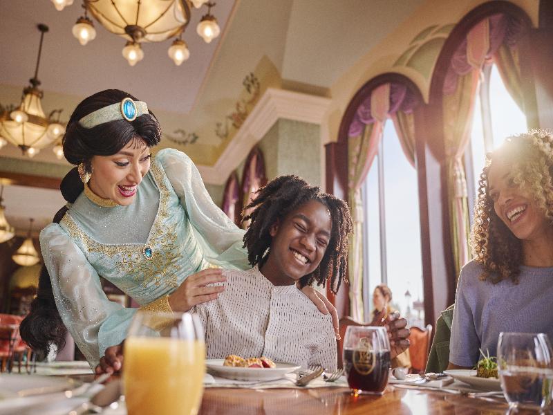 Disney Sequoia Lodge + Tickets image