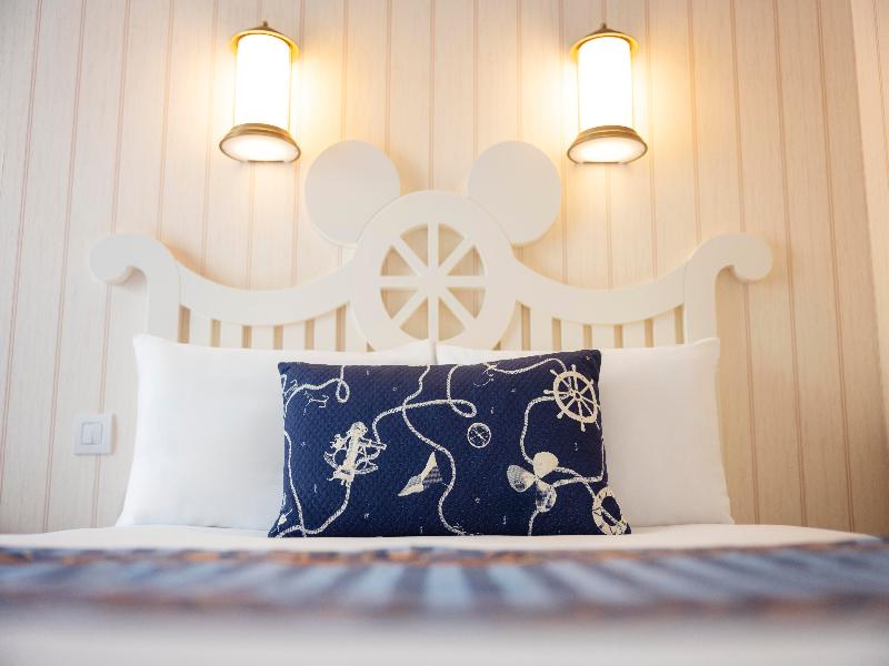 Disney Newport Bay Club + Tickets image