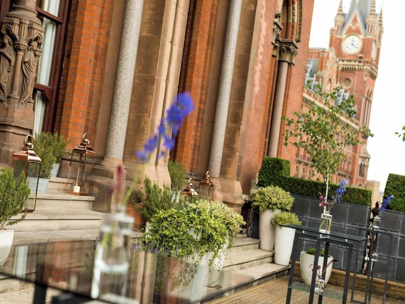 St. Pancras London, Autograph Collection image