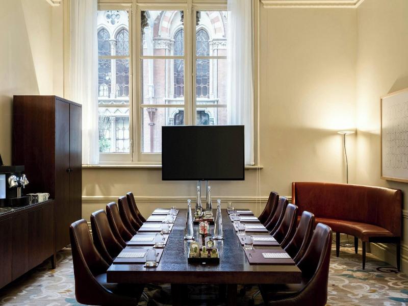 St. Pancras London, Autograph Collection image