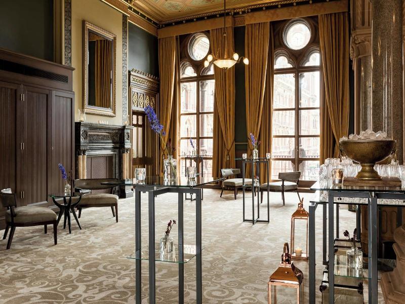 St. Pancras London, Autograph Collection image