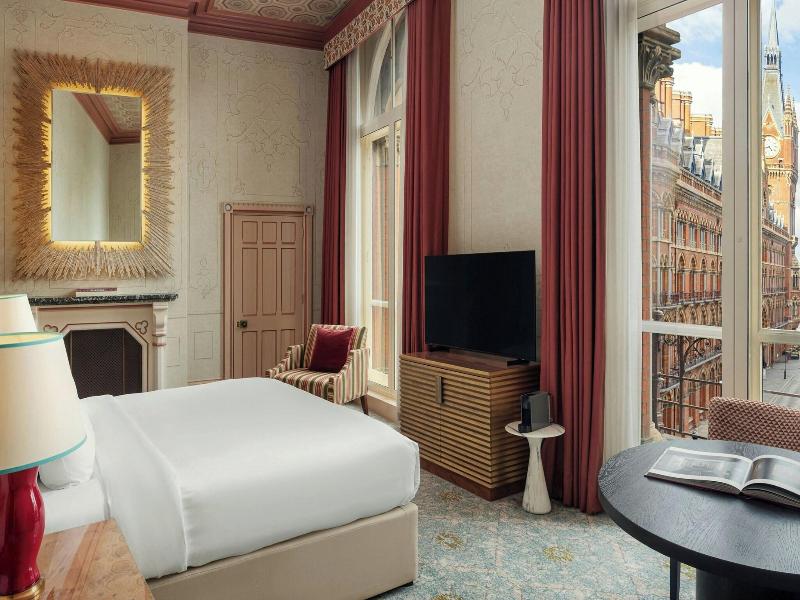 St. Pancras London, Autograph Collection image