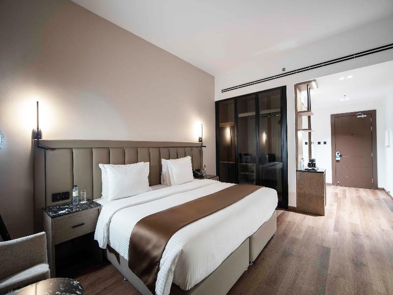 Copthorne Hotel Sharjah image